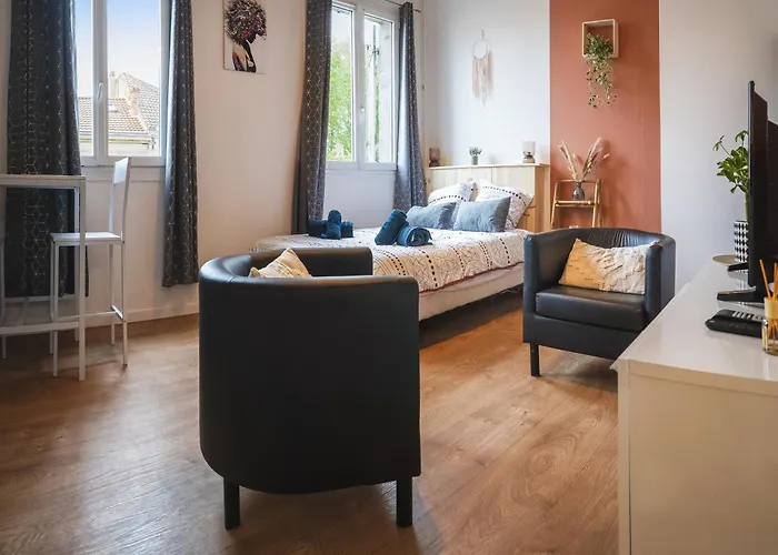 Apartment Le Petit Chez Vous - T1 -2 Pers *